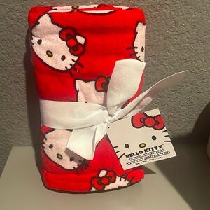 Hello kitty hand towels